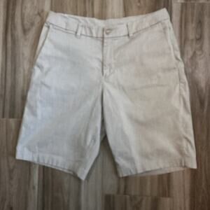 Lululemon Commission Shorts‎ Size 34 Qwick Oxford 11" Inseam Light Grey Relaxed